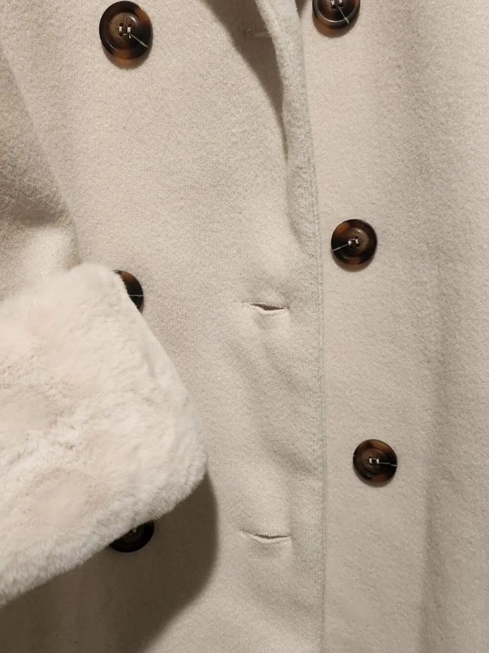 Trench coat - Picture 2 of 4